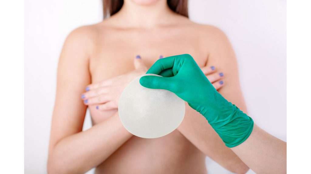 استفاده از پروتز سینه سیلیکونی پروتزهای سینه سیلیکونی از دو نوع اصلی ساخته می شوند