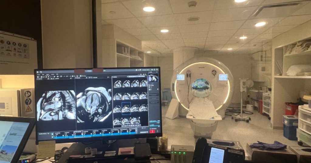 کاهش عوارض عکس رنگی قلب